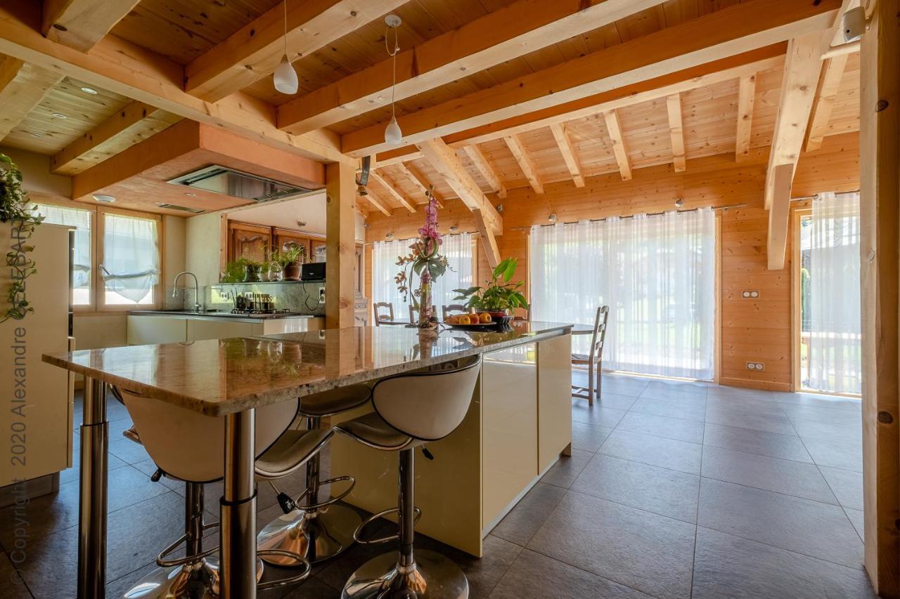 Chalet Aux 3 Biches Mieussy Экстерьер фото