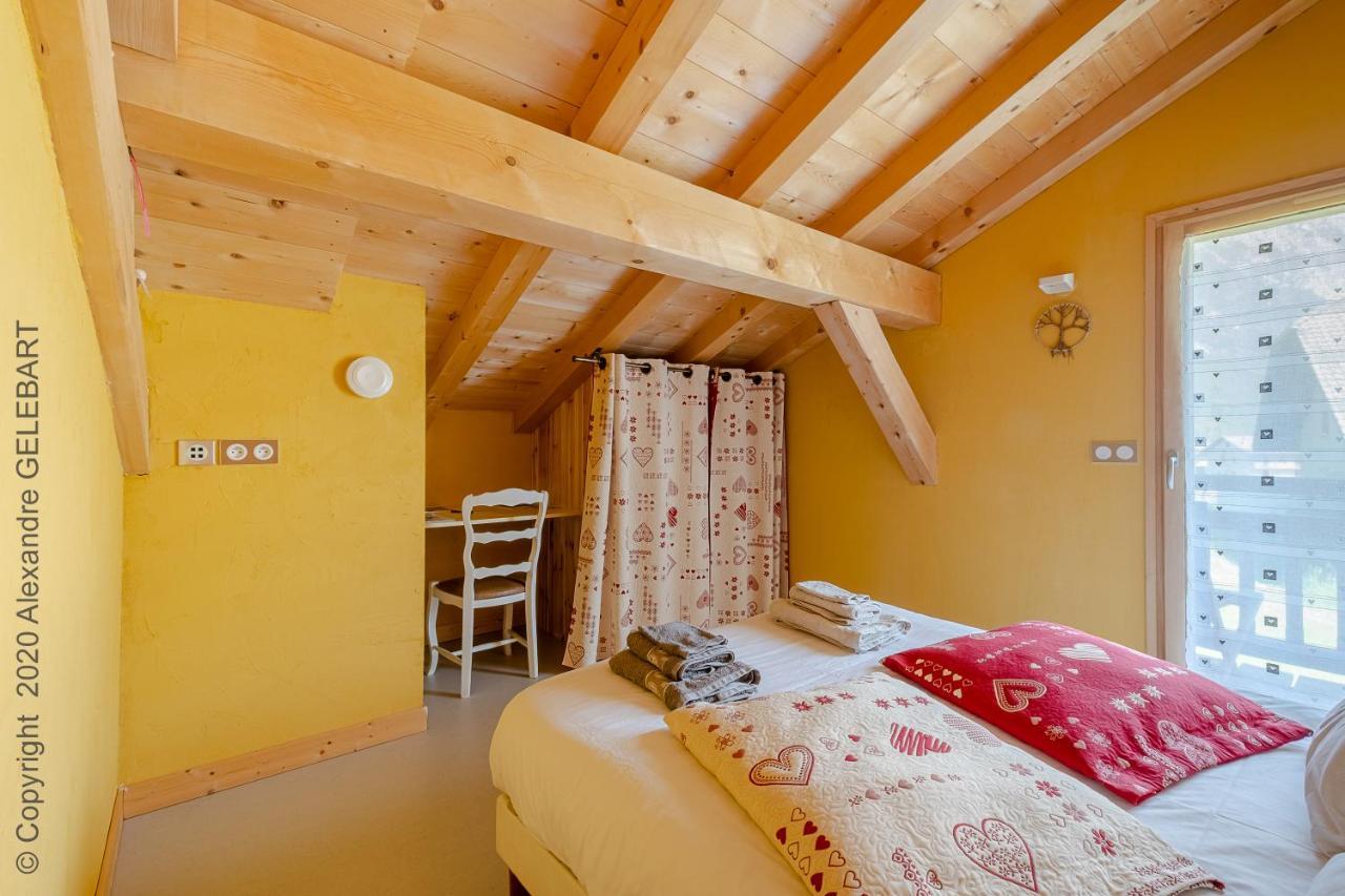 Chalet Aux 3 Biches Mieussy Экстерьер фото