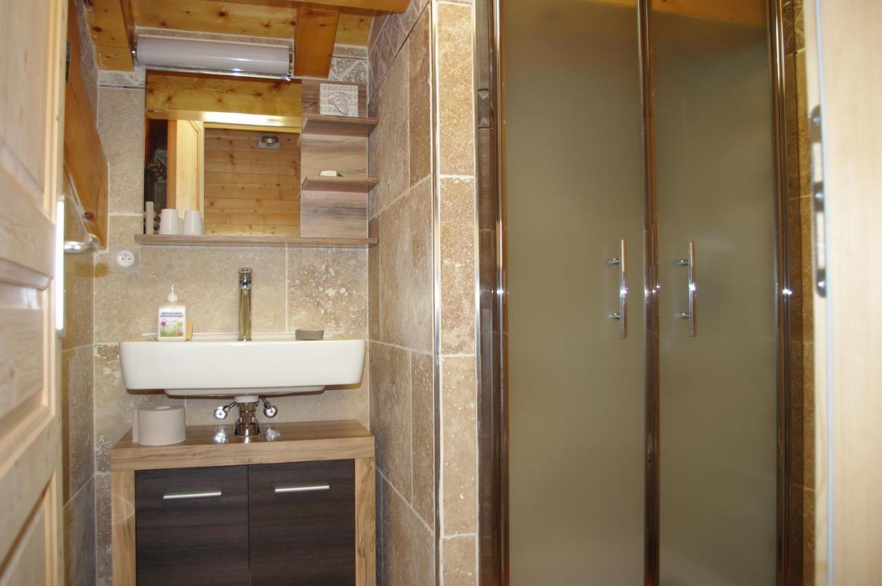 Chalet Aux 3 Biches Mieussy Экстерьер фото